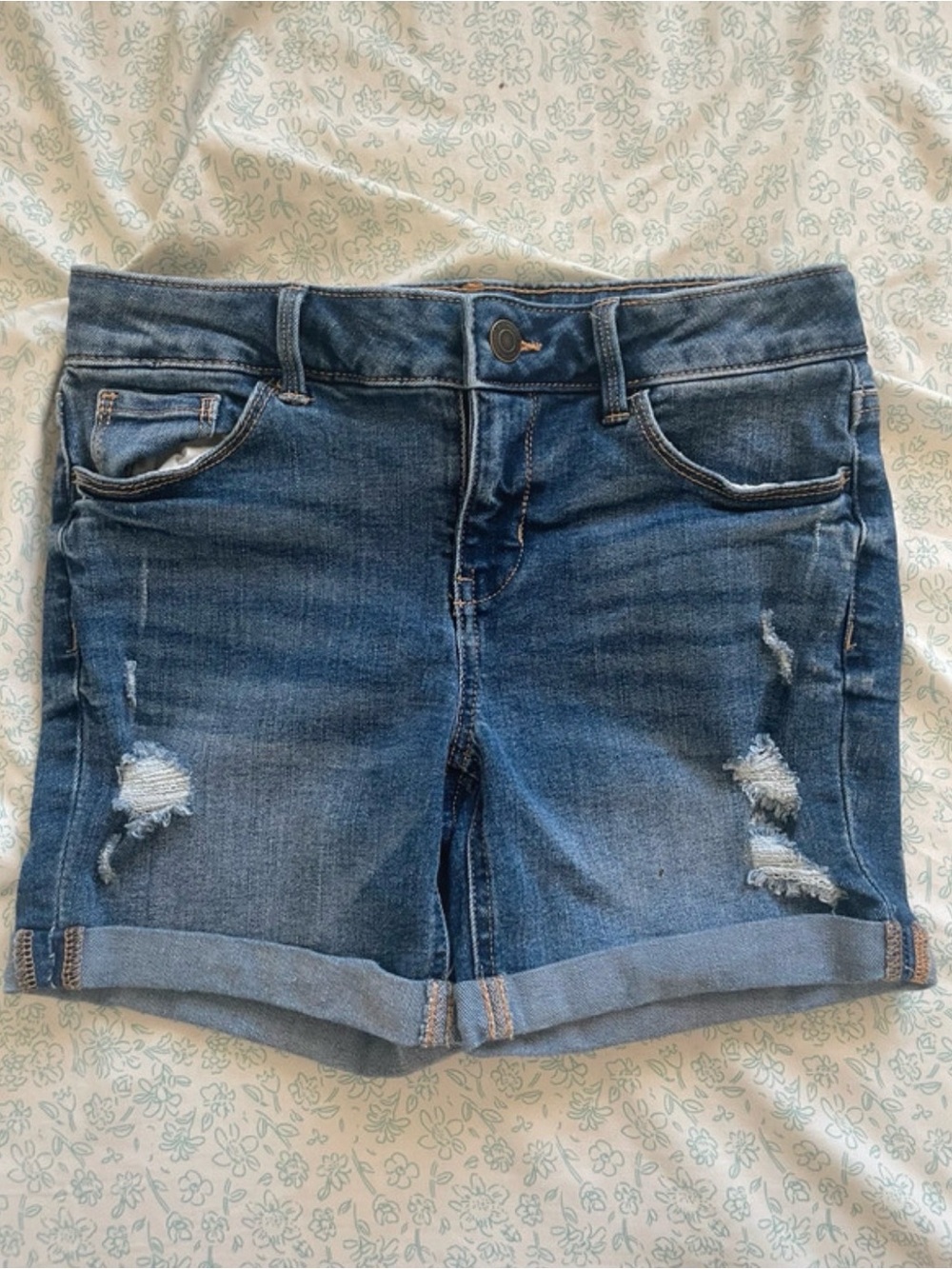 SO Distressed Blue Denim Roll-Cuff Kids Shorts